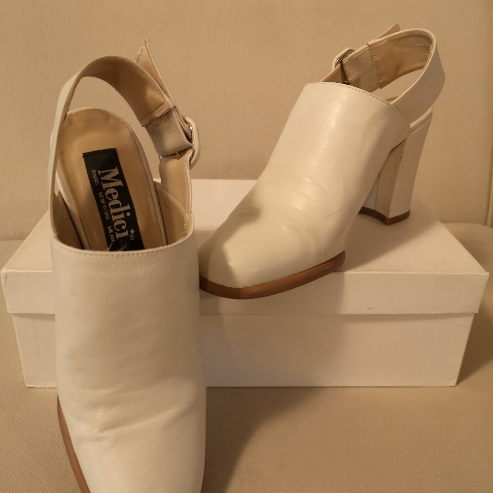 Medici Leather shoes heels